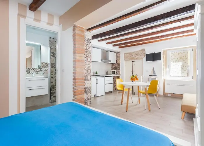 Carmencita Apartment